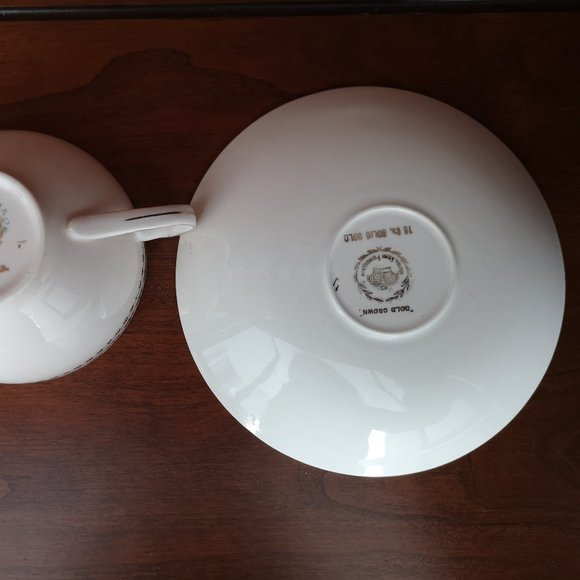 Rose china and Royal Semi porcelain cup&saucer - Picture 7 of 7